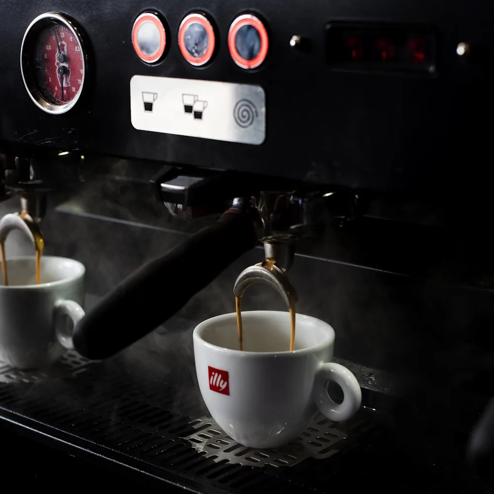 Specialty illy Espresso Bar